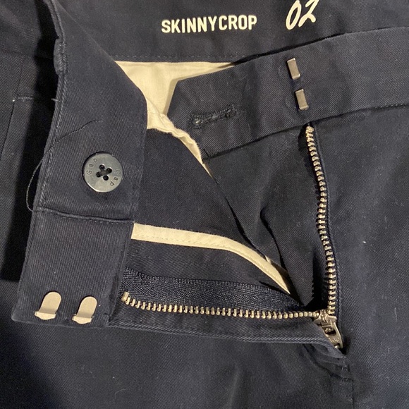 GAP skinny crop navy khakis - Picture 3 of 6